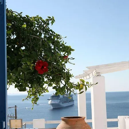 Madalena Hotel