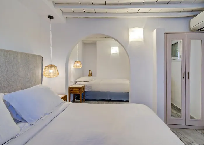 Madalena Mykonos Town